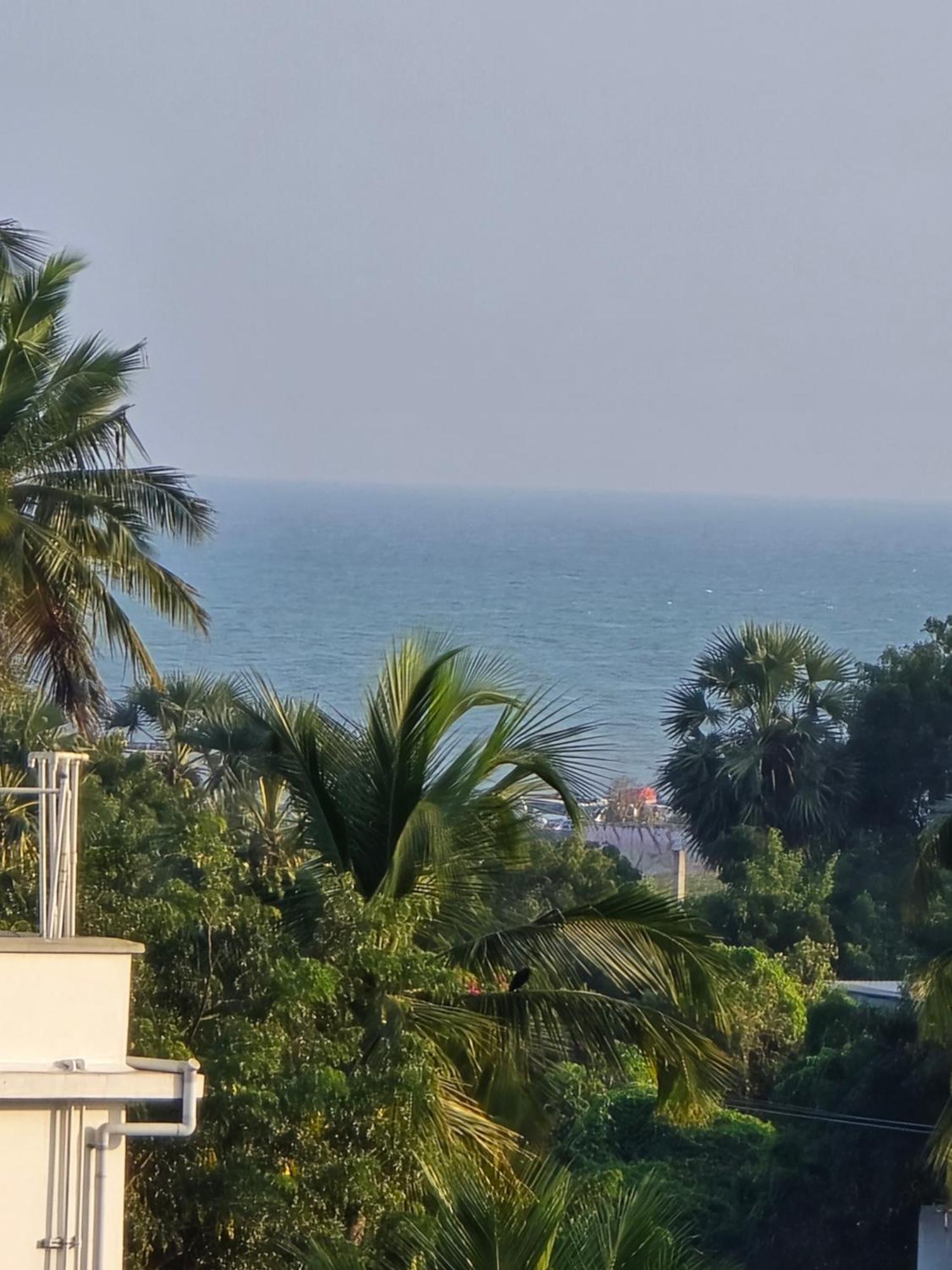 La Dreamy Residency Hotell Pondicherry Exteriör bild